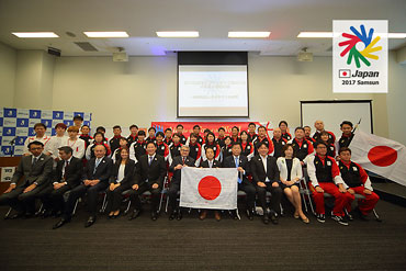 日本選手団　集合写真