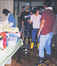 2004-08b