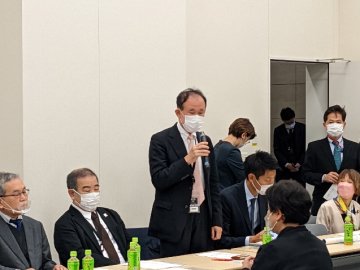 藤原正樹氏