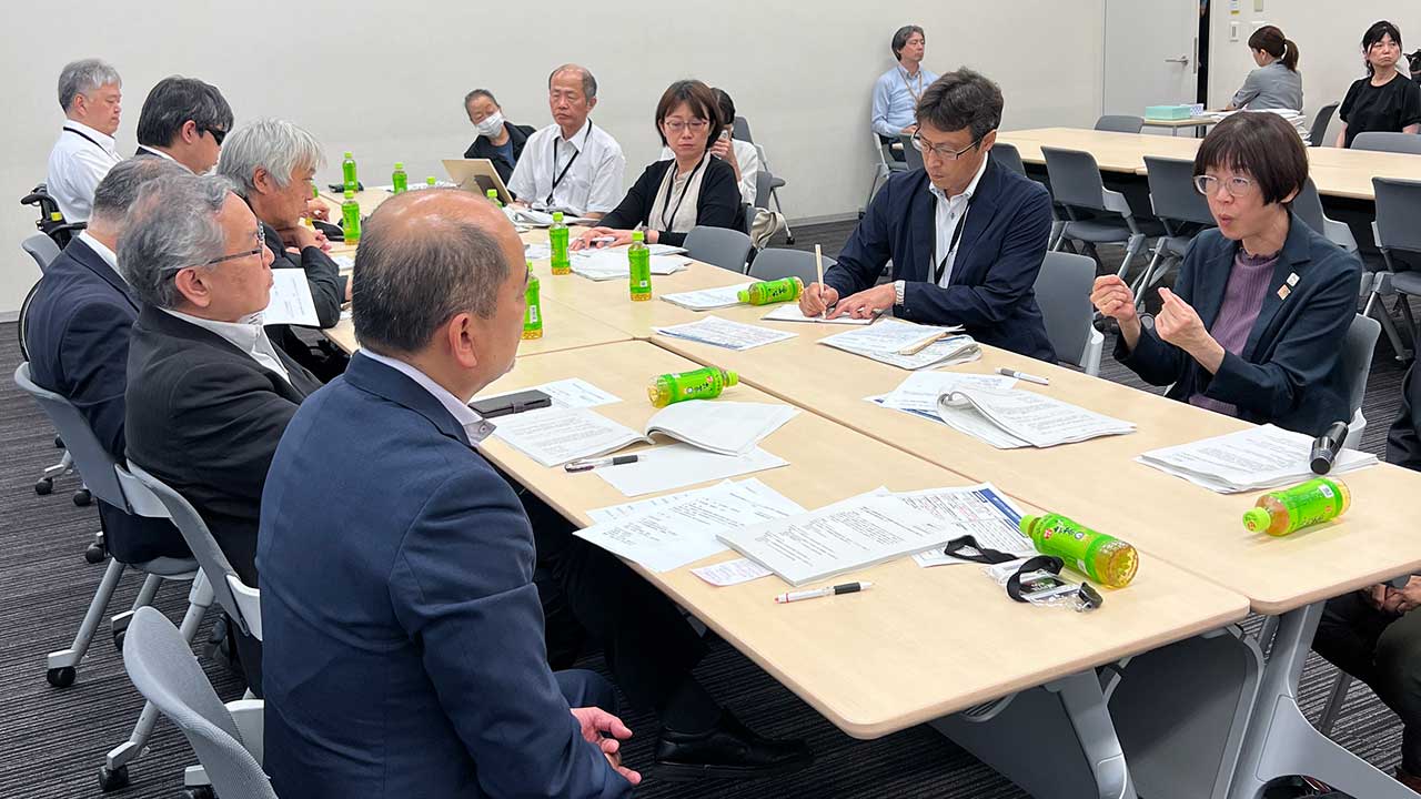 議員連盟総会