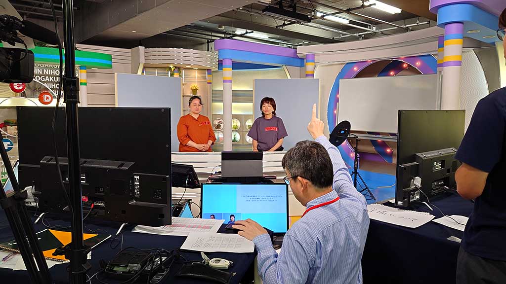 8/18　スタジオでの実技実習「模擬中継」