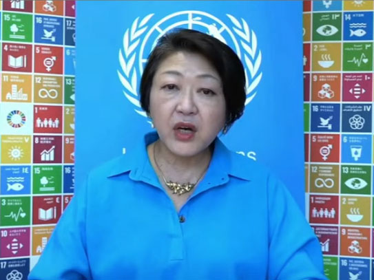 根本かおる氏