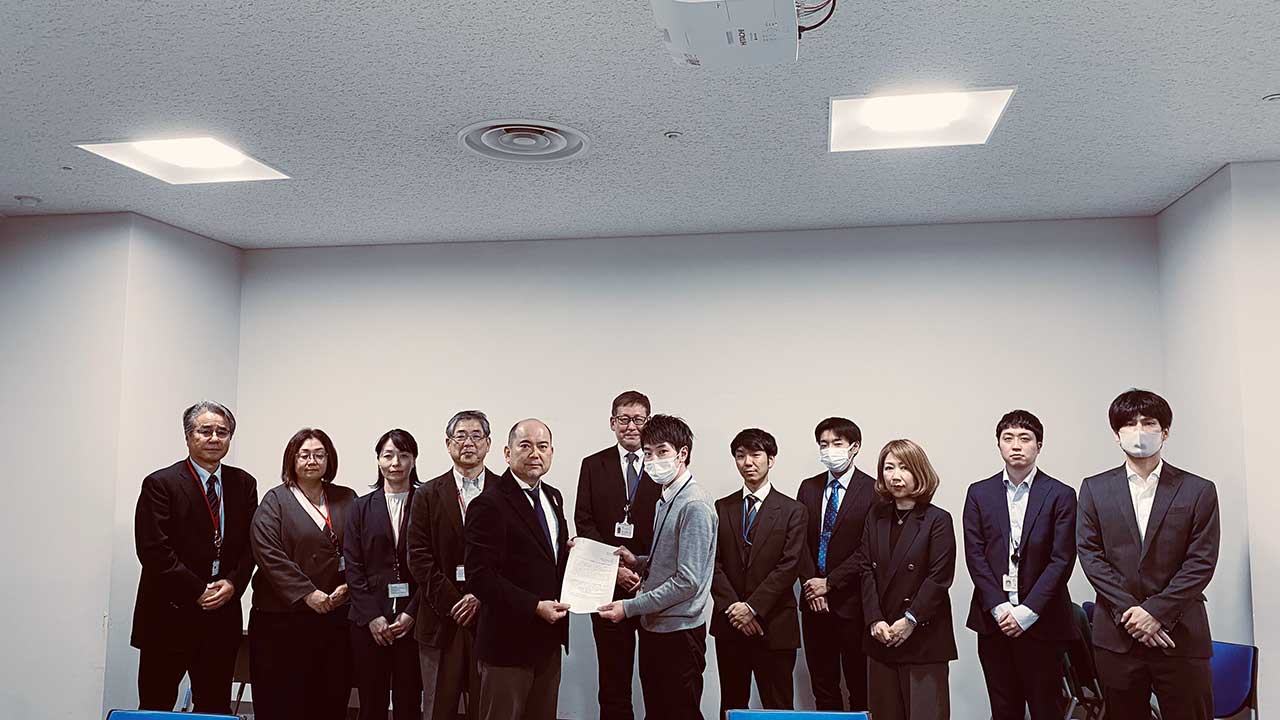 総務省に要望書を提出