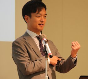 宮路 拓馬 氏