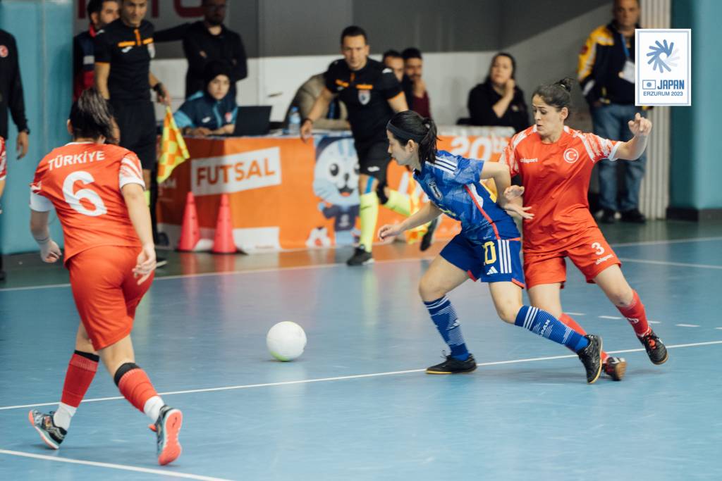 3月9日　フットサル女子　トルコ戦　日本6　-　0　トルコ