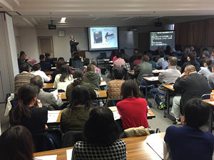 筑波技術大学の井上准教授の講演の様子